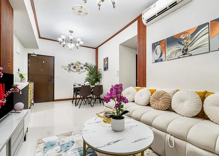 Apartamento Luxurious Staycation Near Okada, Airport, Of Dreams, Solaire, And Moa With Free Pool & Gym Manila