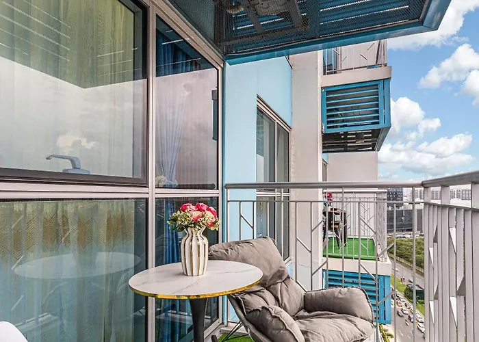 Apartamento Luxurious Staycation Near Okada, Airport, Of Dreams, Solaire, And Moa With Free Pool & Gym Manila